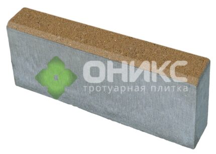 Камень бортовой тротуарный "Садовый" цветной